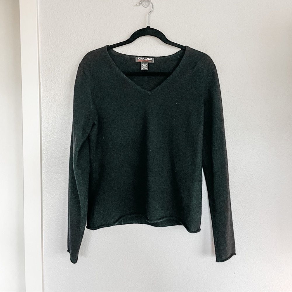 100% Cashmere Black Sweater